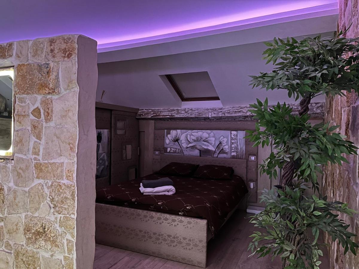 Love Room Jacuzzi Croisette Канны Экстерьер фото