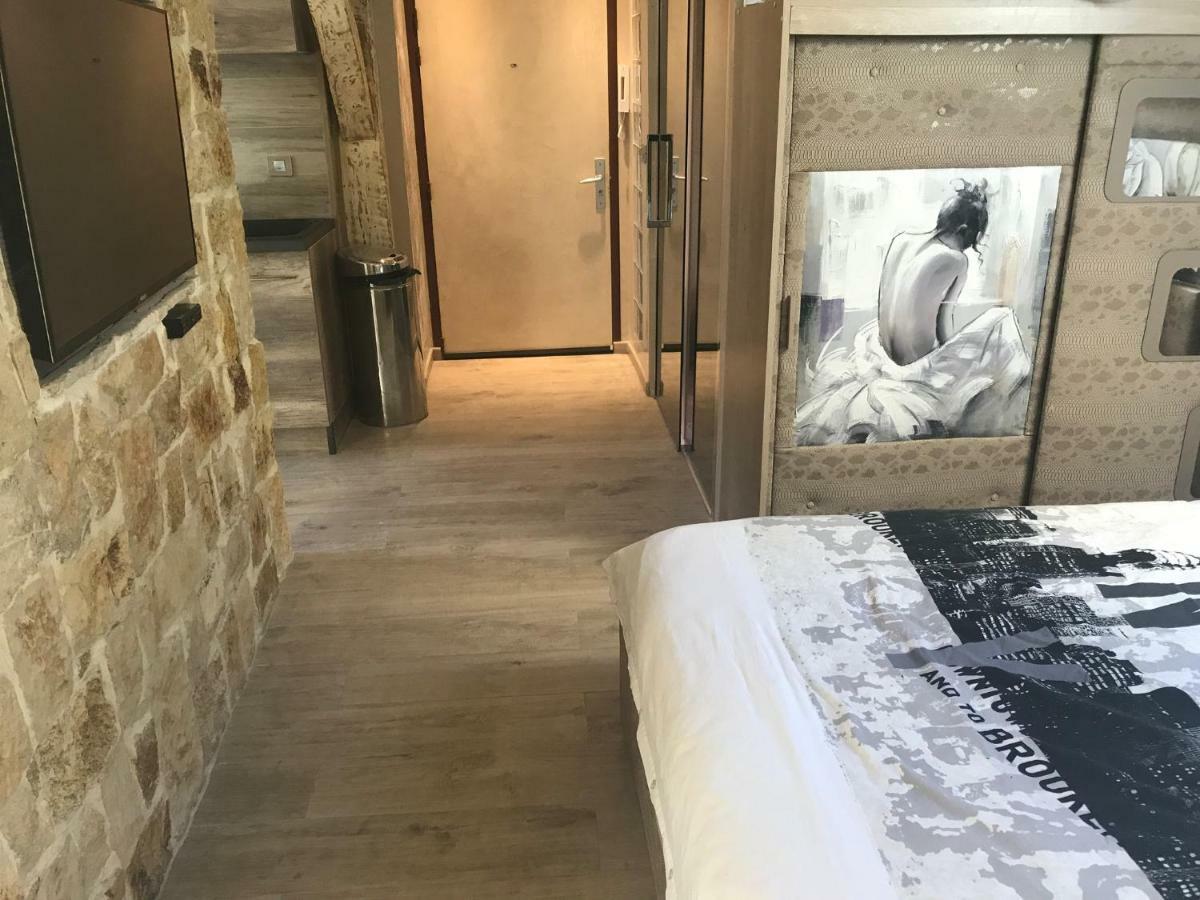 Love Room Jacuzzi Croisette Канны Экстерьер фото