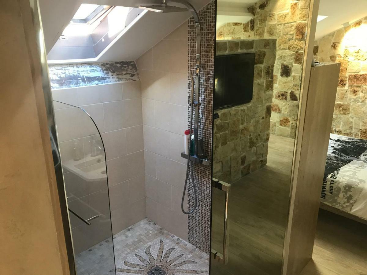 Love Room Jacuzzi Croisette Канны Экстерьер фото